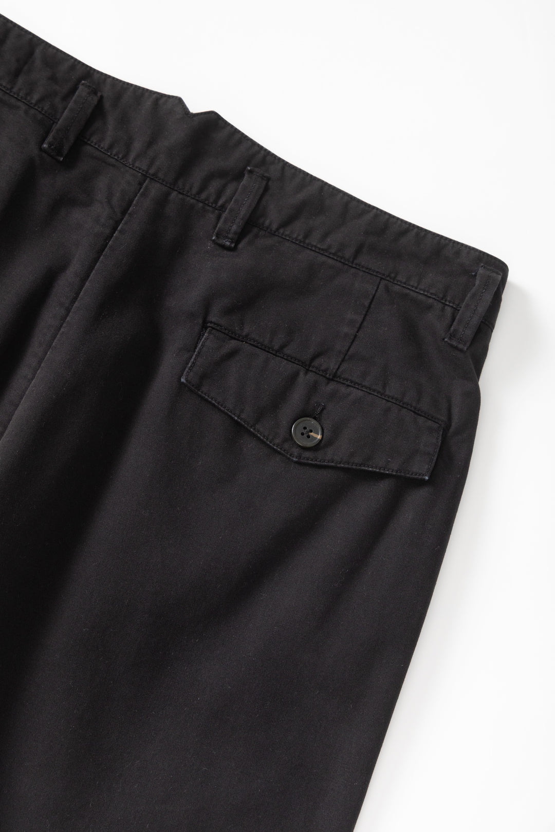 Blacksmith - Big Ivy Chino - Black