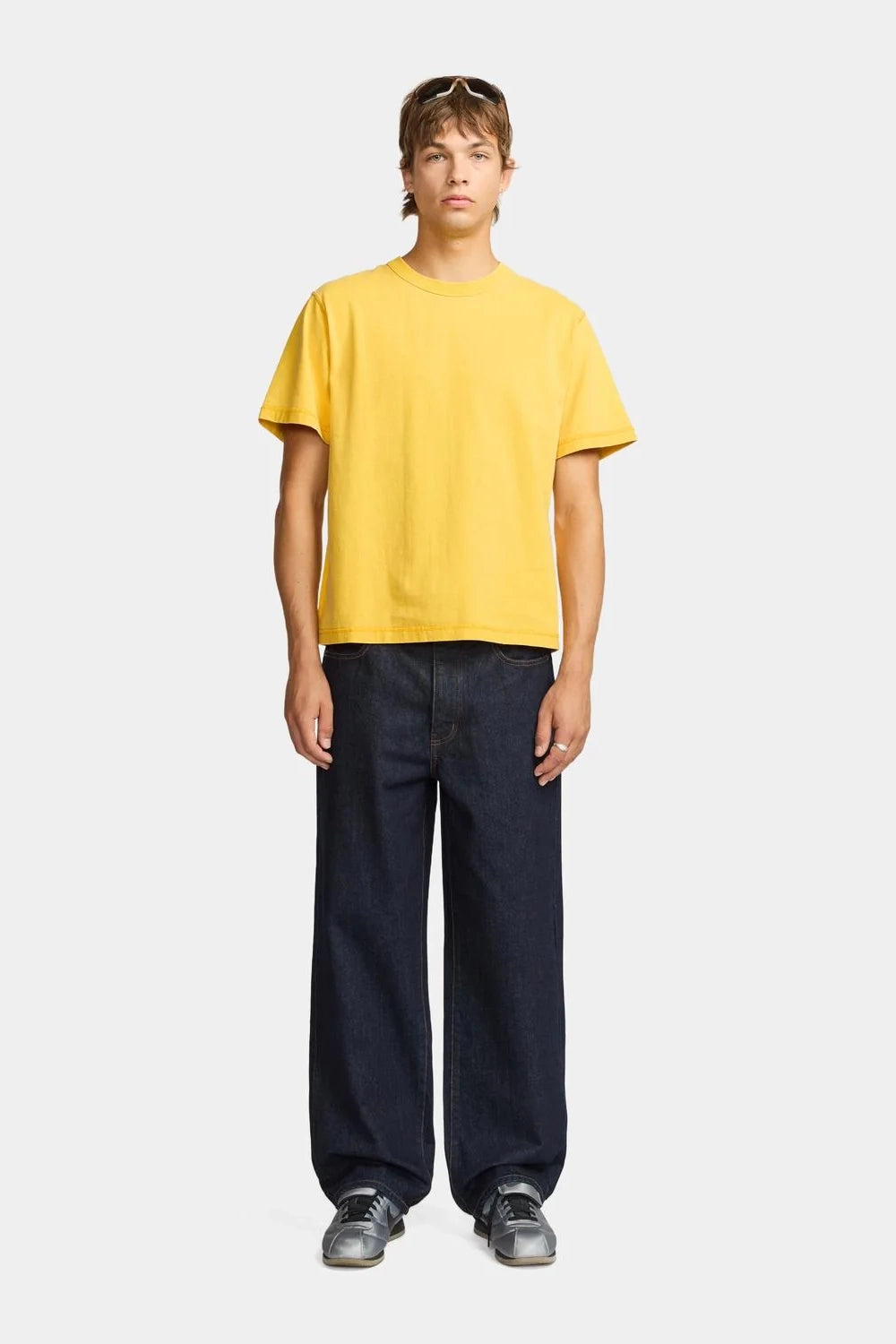 Larriet - Blind Tee - Gold