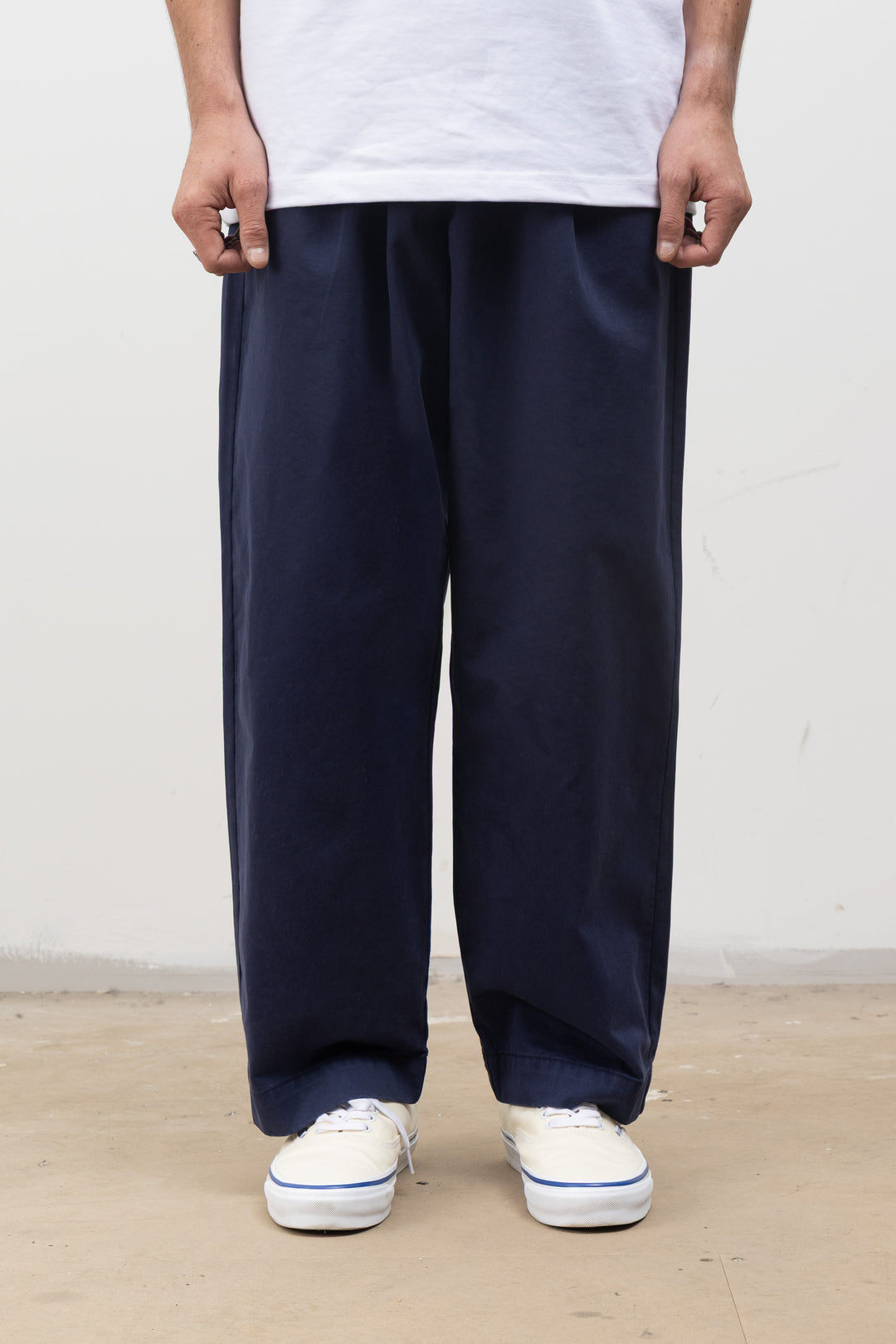 Blacksmith - Big Ivy Chino - Navy
