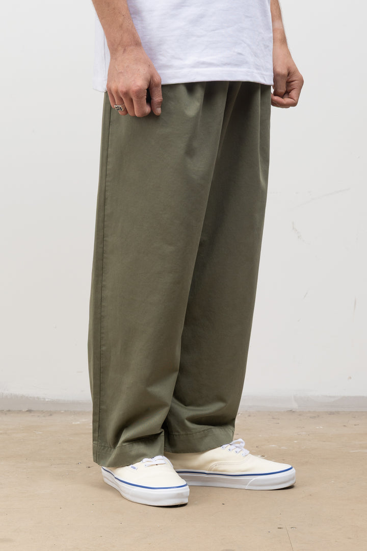 Blacksmith - Big Ivy Chino - Olive