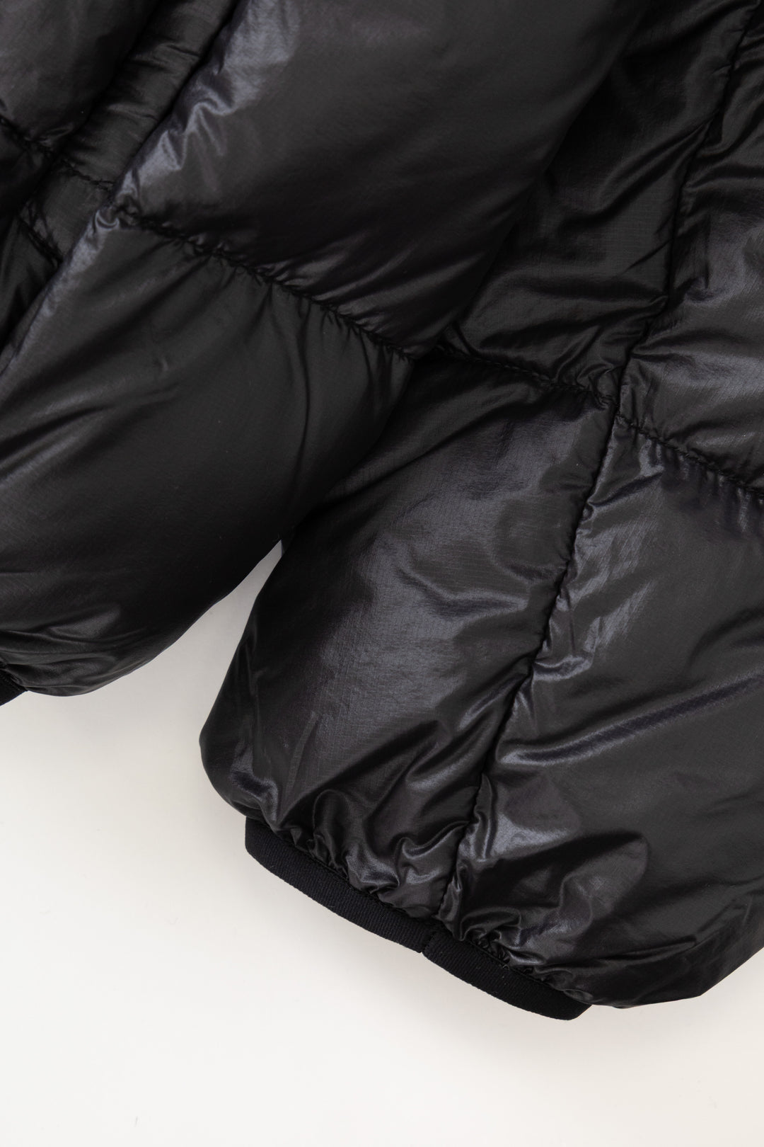 Nanga - Mountain Trip Hooded Down Jacket - Black