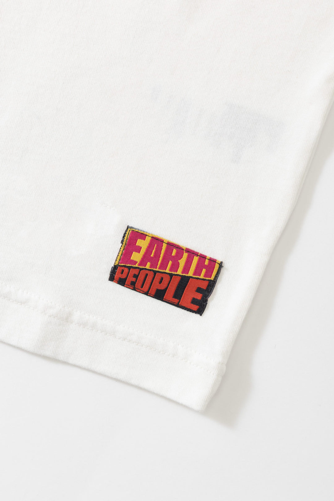 Earth People - Leech Tee - Off White