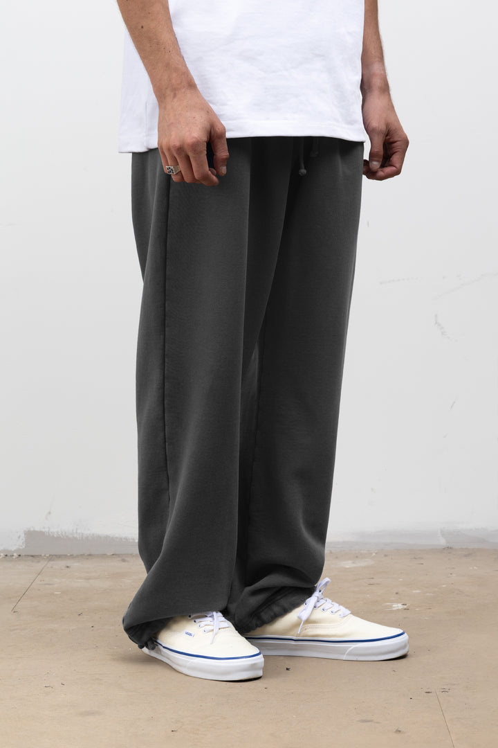 Blacksmith - Washed Wide Jogger - Charcoal